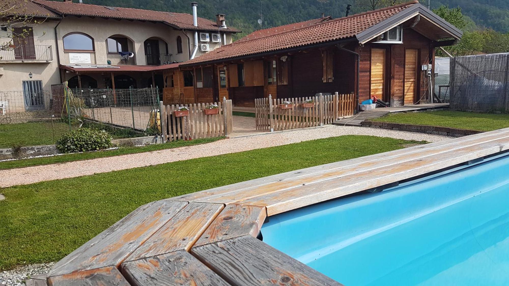 Locanda Dl'Angel Villar San Costanzo Экстерьер фото