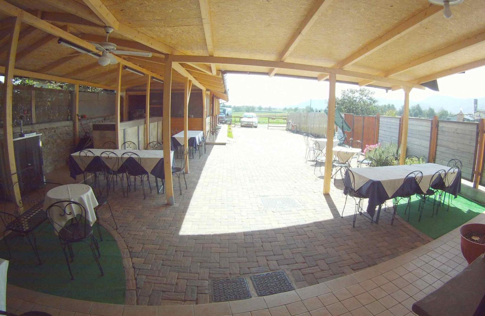 Locanda Dl'Angel Villar San Costanzo Экстерьер фото